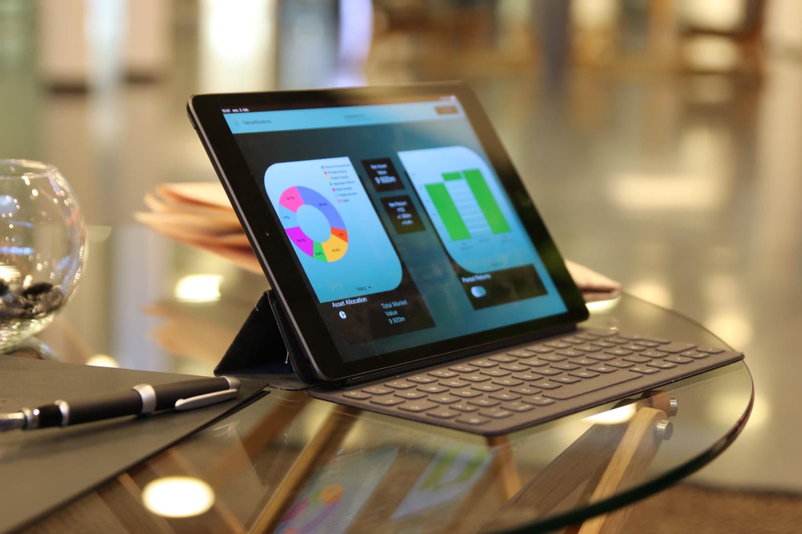 Digital portfolio reporting on a laptop